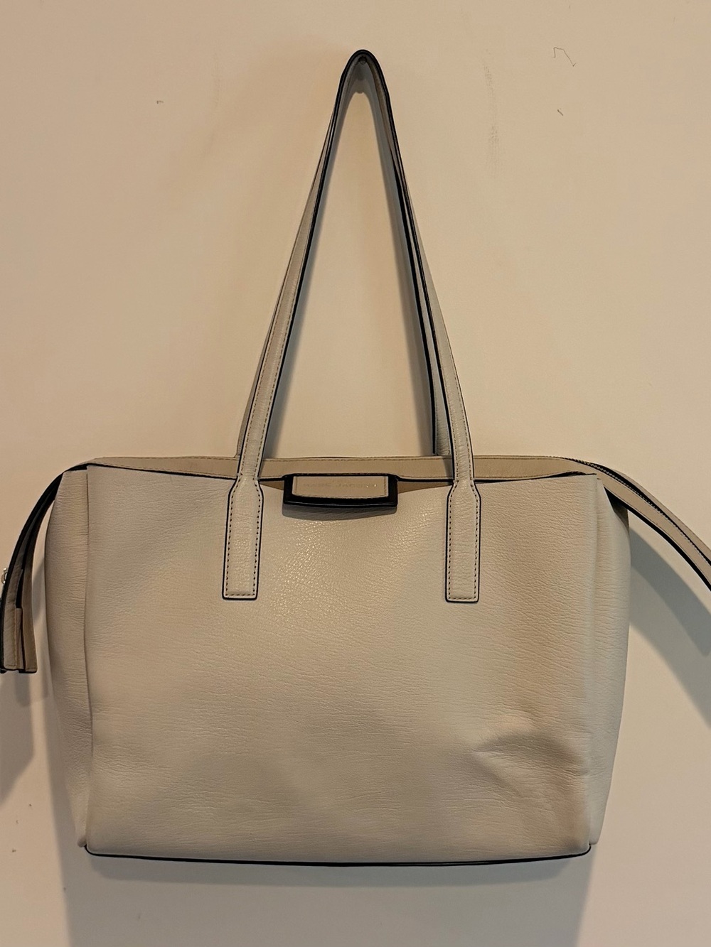 Marc Jacobs Beige Pebble Tote With Dust Bag